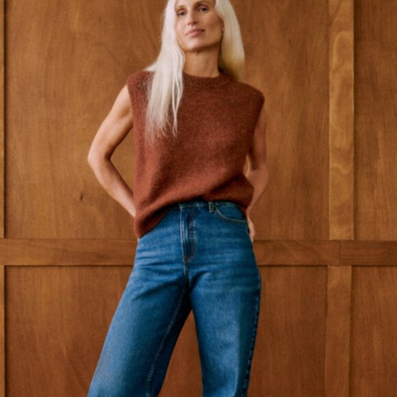 NWT Sezane Samuel jumper in Mahogany with flaw - Picture 2 of 5